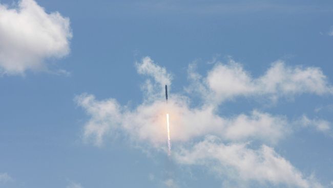 Ракета Falcon 9 взорвалась после запуска к МКС, 28 июня 2015