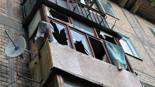Последствия обстрела в Донецке. Архивное фото