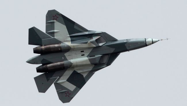Самолет Т-50 ПАК ФА (Перспективный авиационный комплекс фронтовой авиации) Самолет Т-50 ПАК ФА (Перспективный авиационный комплекс фронтовой авиации)