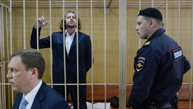 Бизнесмен Сергей Полонский в Тверском суде Москвы. Архивное фото Бизнесмен Сергей Полонский в Тверском суде Москвы. Архивное фото