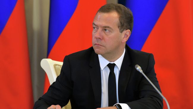 Председатель правительства России Дмитрий Медведев. Архивное фото