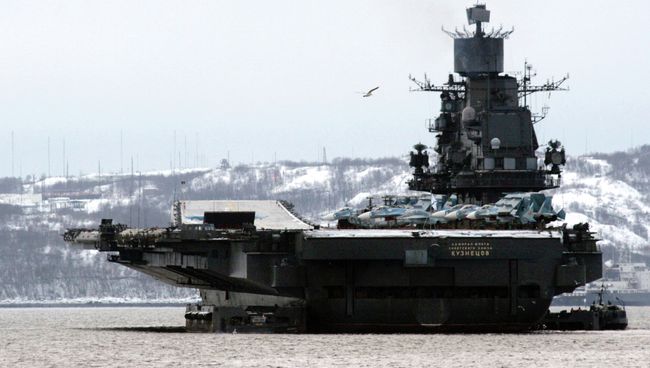 Тяжелый авианесущий крейсер Адмирал флота Советского Союза Кузнецов. Архивное фото