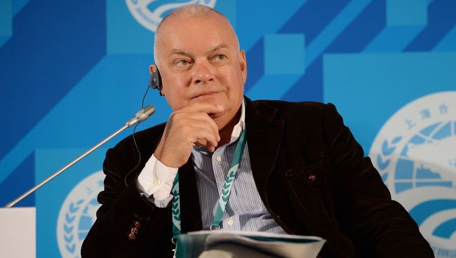 Генеральный директор МИА Россия сегодня Дмитрий Киселев на форуме руководителей ведущих СМИ государств-членов ШОС Генеральный директор МИА Россия сегодня Дмитрий Киселев на форуме руководителей ведущих СМИ государств-членов ШОС