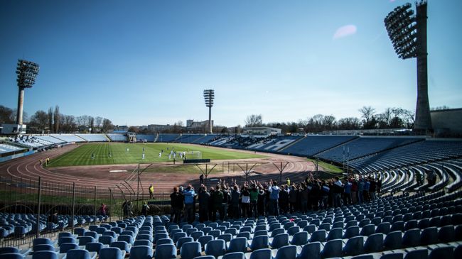 Стадион ТСК в Симферополе Стадион ТСК в Симферополе