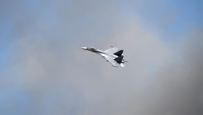 Истребитель-бомбардировщик Су-32, архивное фото
