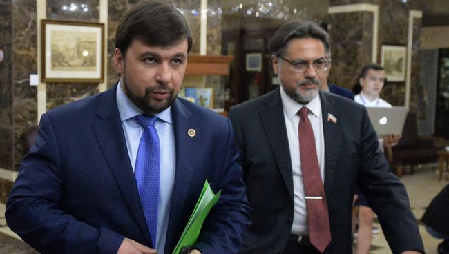 Представители ДНР и ЛНР в составе контактной группы по Донбассу. Архивное фото Представители ДНР и ЛНР в составе контактной группы по Донбассу. Архивное фото