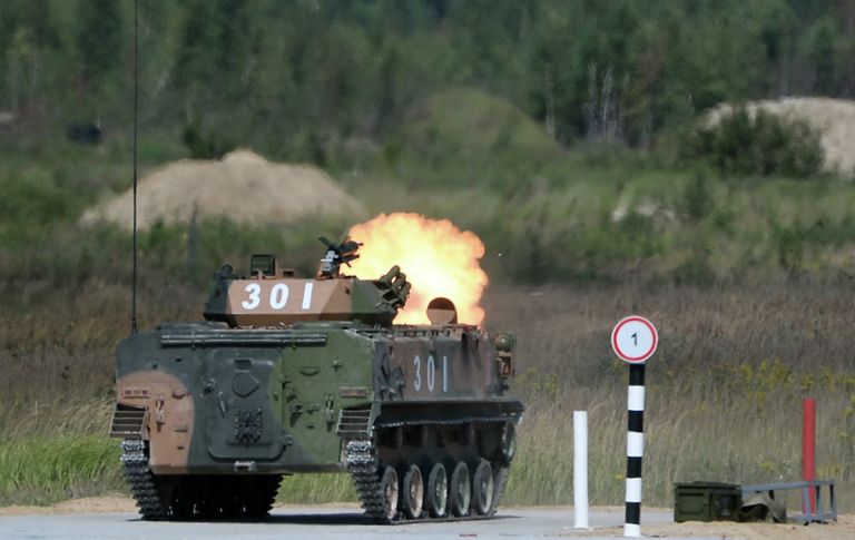 Китайские участники соревнований Десантный взвод на полигоне Дубровичи Китайские участники соревнований Десантный взвод на полигоне Дубровичи
