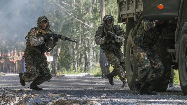 Российские военнослужащие во время учений. Архивное фото Российские военнослужащие во время учений. Архивное фото
