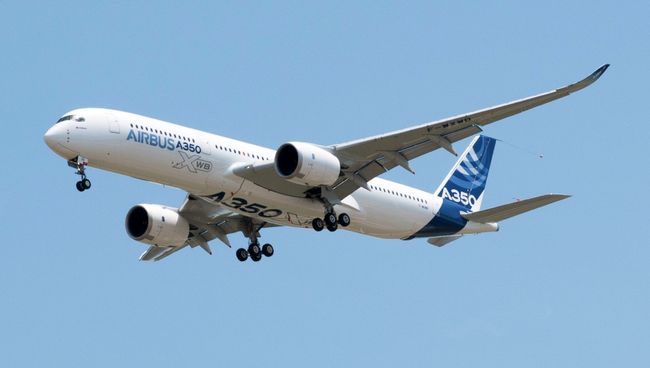 Самолет Airbus A350