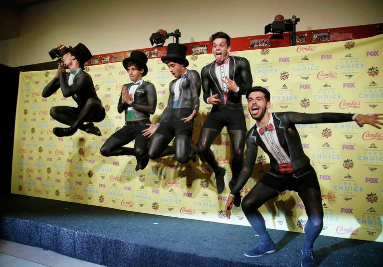 Комики мз Австралии The Janoskians на церемонии вручения премии Teen Choice Awards. Август 2015 Комики мз Австралии The Janoskians на церемонии вручения премии Teen Choice Awards. Август 2015