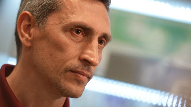 Главный тренер юношеской сборной России по футболу Дмитрий Хомуха