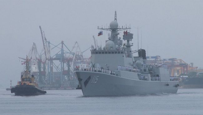 Морское взаимодействие-2015: как во Владивостоке встретили корабли ВМС КНР Морское взаимодействие-2015: как во Владивостоке встретили корабли ВМС КНР