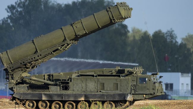 Российская система ПВО С-300. Архивное фото Российская система ПВО С-300. Архивное фото