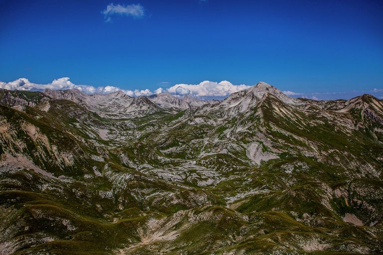 Горный массив Арбаика. Гагрский хребет, Абхазия Горный массив Арбаика. Гагрский хребет, Абхазия