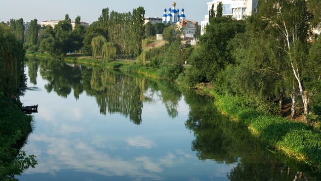 Река Цна в городе Тамбов. Архивное фото Река Цна в городе Тамбов. Архивное фото