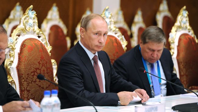 Рабочий визит президента РФ В.Путина в Таджикистан для участия в саммите ОДКБ