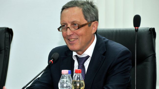 Ректор Российского экономического университет им. Плеханова Виктор Гришин