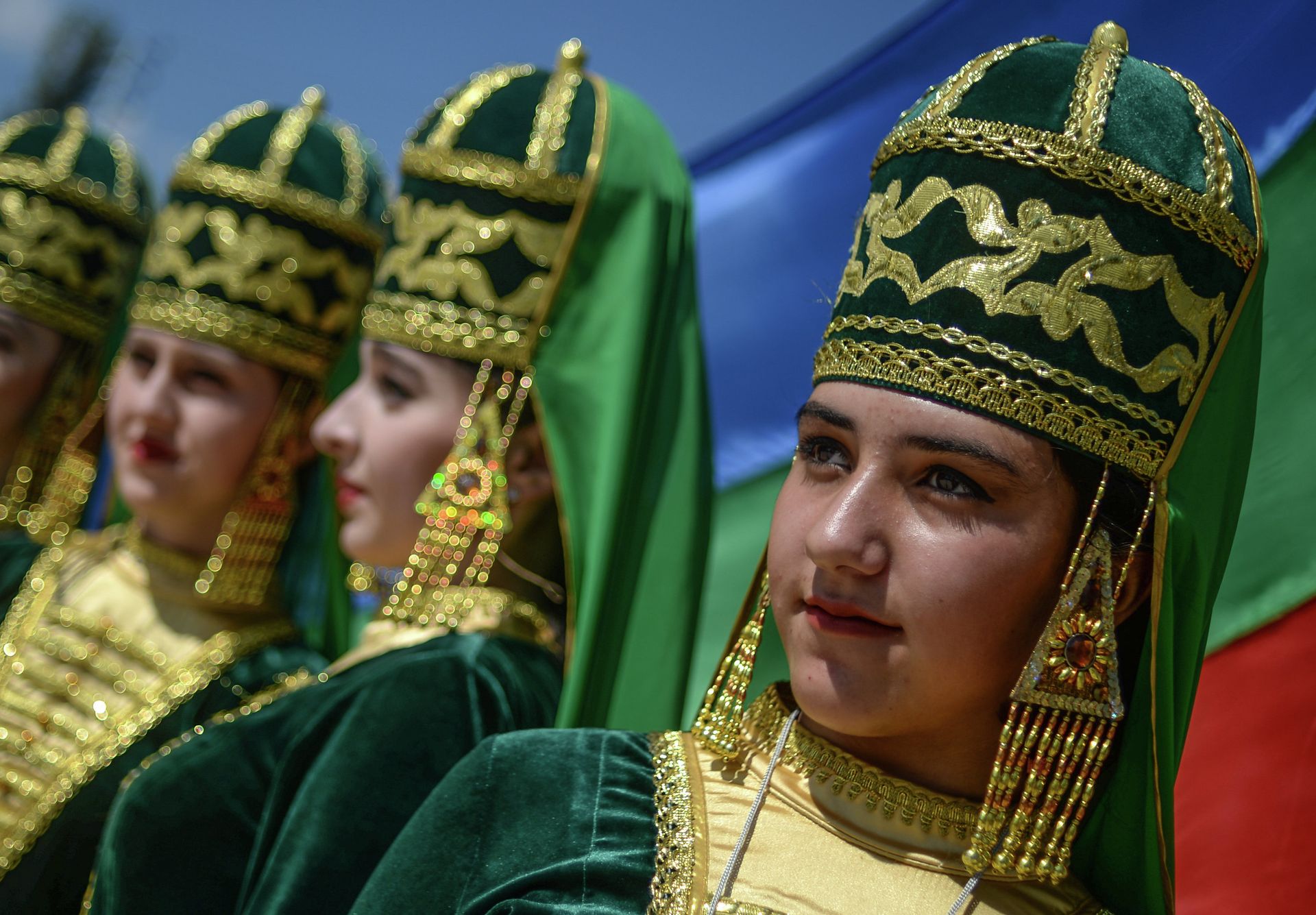 Участницы фестиваля национальных культур и подворий народов Дагестана на площади Свободы в рамках празднования 2000-летия Дербента Участницы фестиваля национальных культур и подворий народов Дагестана на площади Свободы в рамках празднования 2000-летия Дербента - РИА Новости, 1920, 13.07.2023