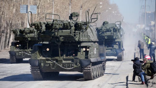 Всепогодный тактический зенитный ракетный комплекс Тор-М2У. Архивное фото