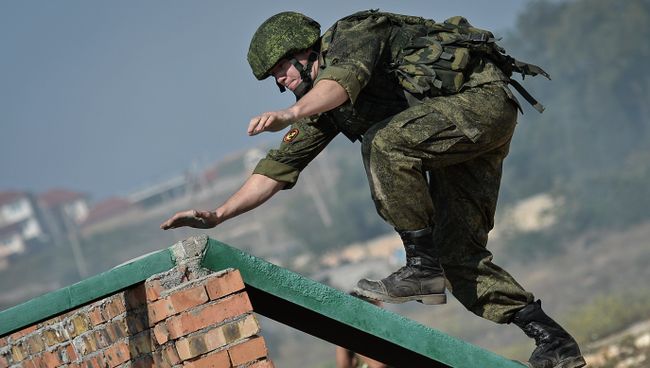 Участник ежегодного армейского проекта Вежливые люди. Бархатный сезон. Архив Участник ежегодного армейского проекта Вежливые люди. Бархатный сезон. Архив