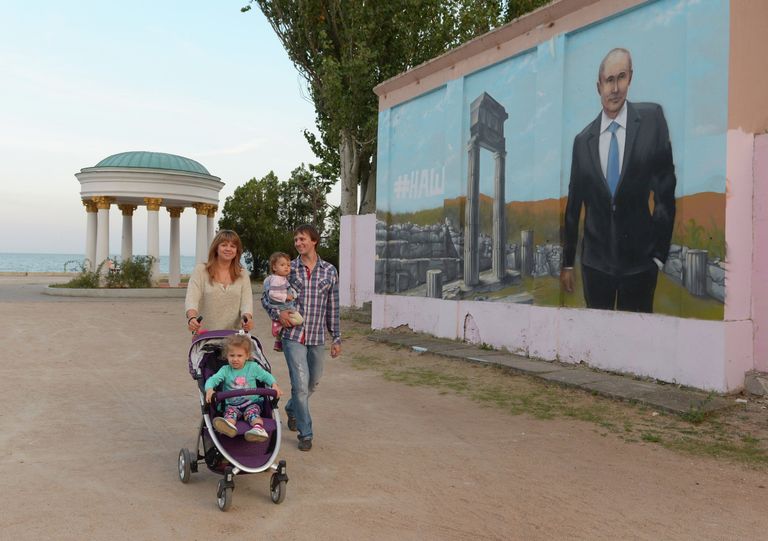Ротонда на набережной в Керчи Ротонда на набережной в Керчи