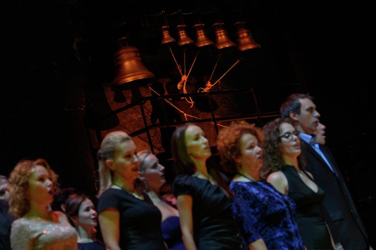 Сбор труппы Московского музыкального театра Геликон-опера Сбор труппы Московского музыкального театра Геликон-опера