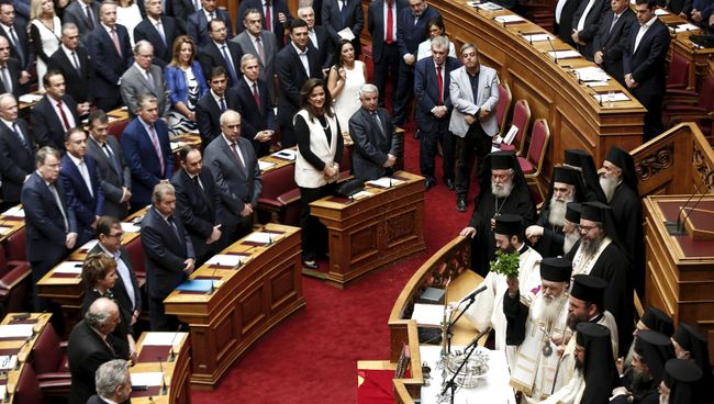 Парламент Греции принимает присягу, 3 октября 2015 Парламент Греции принимает присягу, 3 октября 2015