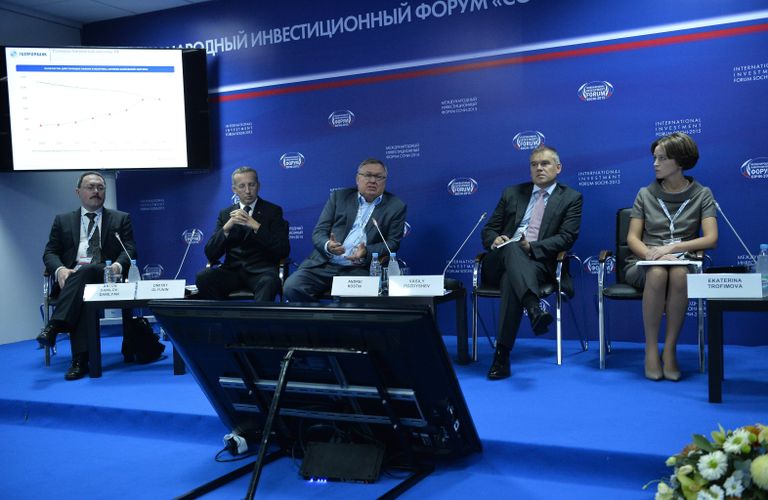 Панельная дискуссия Повышение устойчивости и эффективности банковской системы. Нужна ли консолидация? в рамках форума Сочи-2015 Панельная дискуссия Повышение устойчивости и эффективности банковской системы. Нужна ли консолидация? в рамках форума Сочи-2015