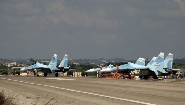 Российская боевая авиагруппа на аэродроме Хмеймим в Сирии