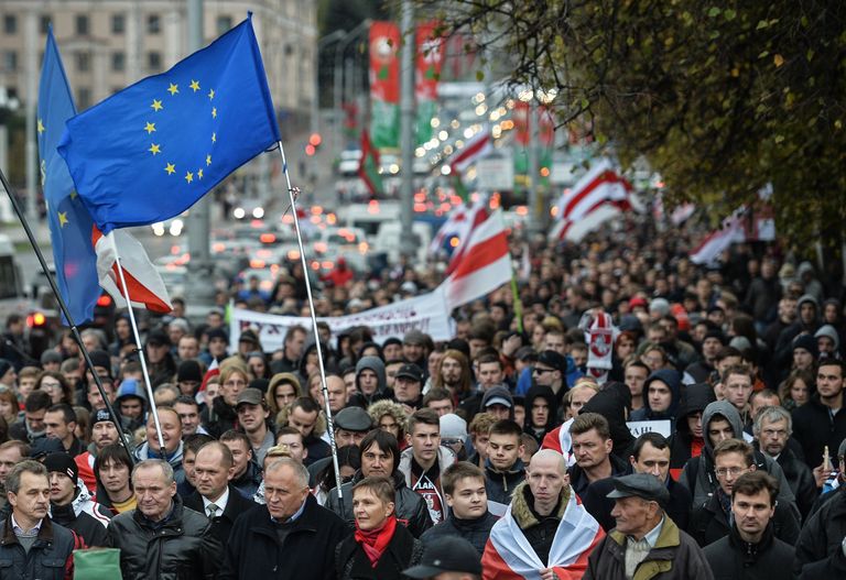 Митинг оппозиции в Минске Митинг оппозиции в Минске