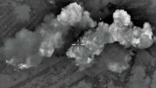 ВКС России уничтожили склады боеприпасов отряда боевиков ИГ