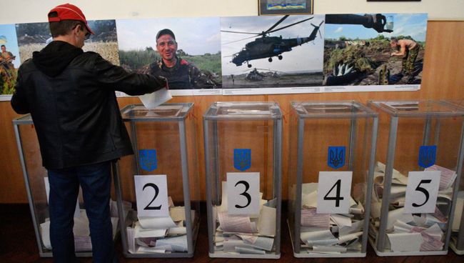 Выборы на Украине. Архивное фото Выборы на Украине. Архивное фото