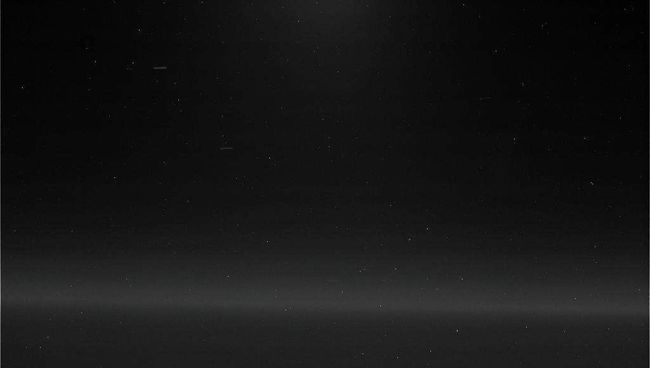 Гейзеры на южном полюсе Энцелада Гейзеры на южном полюсе Энцелада