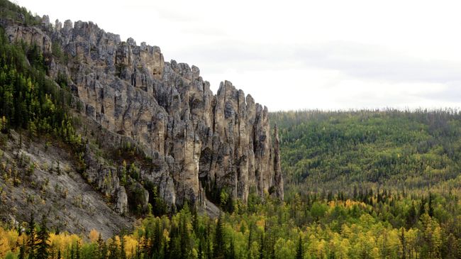 Национальный природный парк Ленские столбы в Якутии. Архивное фото Национальный природный парк Ленские столбы в Якутии. Архивное фото