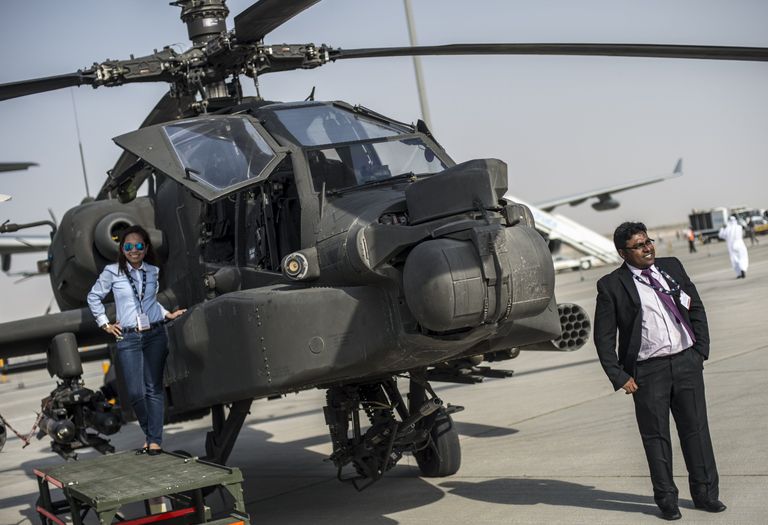 Международная авиационно-космическая выставка Dubai Airshow-2015. День первый Международная авиационно-космическая выставка Dubai Airshow-2015. День первый