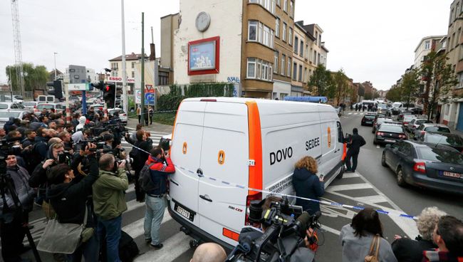 Спецоперация в районе Моленбек в Брюсселе Спецоперация в районе Моленбек в Брюсселе
