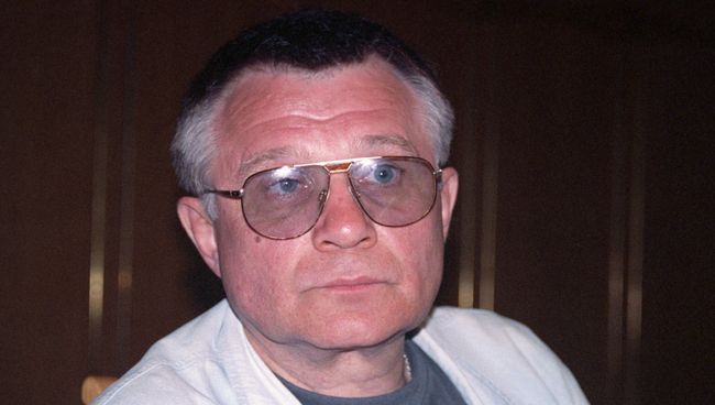 Кинорежиссер Александр Сурин. Архивное фото