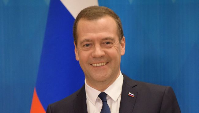 Председатель правительства РФ Дмитрий Медведев на пресс-конференции по итогам форума АТЭС. 19 ноября 2015