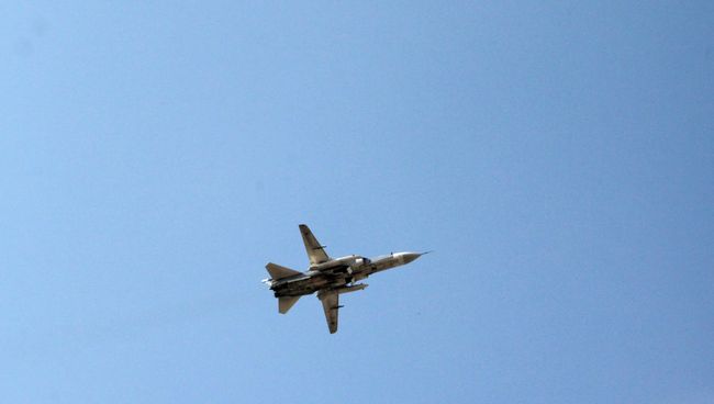Российский фронтовой бомбардировщик Су-24
