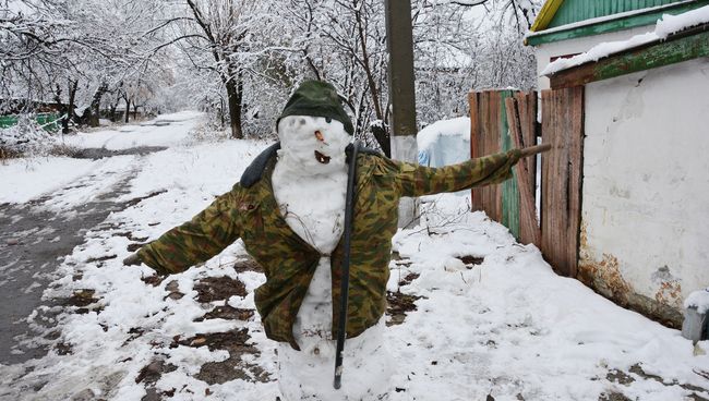 Поселок Донецкий в ЛНР. Архивное фото