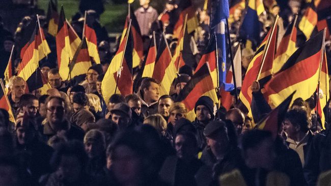 Митинг членов партии Альтернатива для Германии Митинг членов партии Альтернатива для Германии