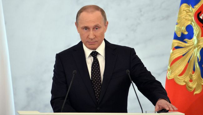 Обращение президента РФ Владимира Путина с ежегодным посланием к Федеральному Собранию