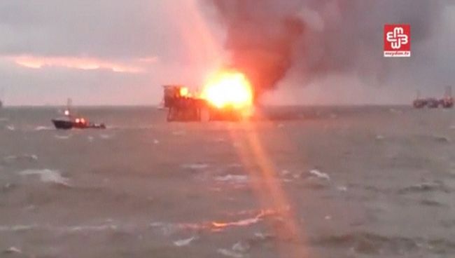 Пожар на платформе на морском нефтегазовом месторождении Гюнешли Пожар на платформе на морском нефтегазовом месторождении Гюнешли