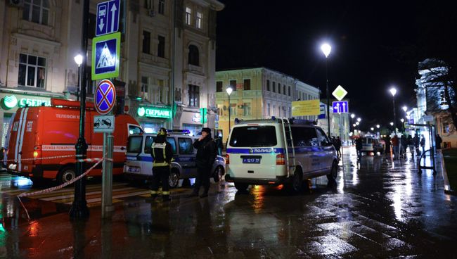 На улице Покровка в центре Москвы произошел взрыв На улице Покровка в центре Москвы произошел взрыв