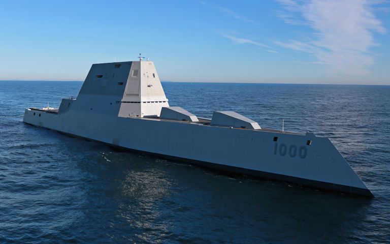 Новейший эскадренный миноносец США типа Замволт (Zumwalt)
