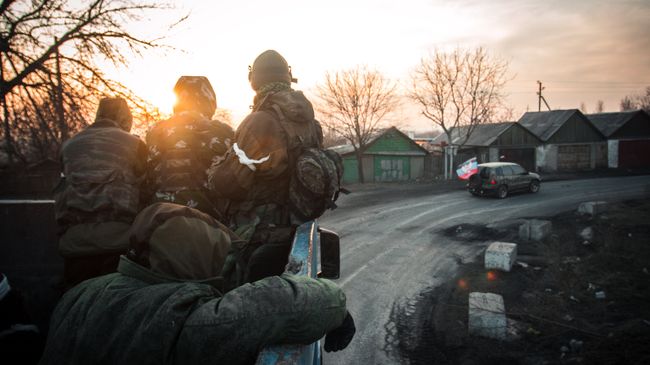 Ополченцы в Донецкой области. Архивное фото Ополченцы в Донецкой области. Архивное фото