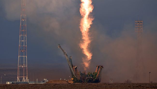 Старт космического корабля Союз ТМА-19М с космодрома Байконур Старт космического корабля Союз ТМА-19М с космодрома Байконур