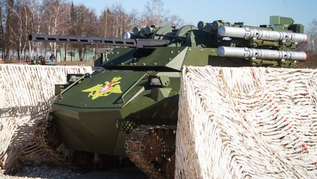 Боевой многофункциональный робототехнический комплекс Уран-9. Архивное фото