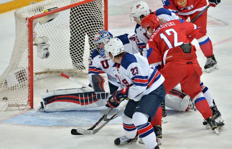 Хоккей. Молодежный чемпионат мира. Матч Россия - США