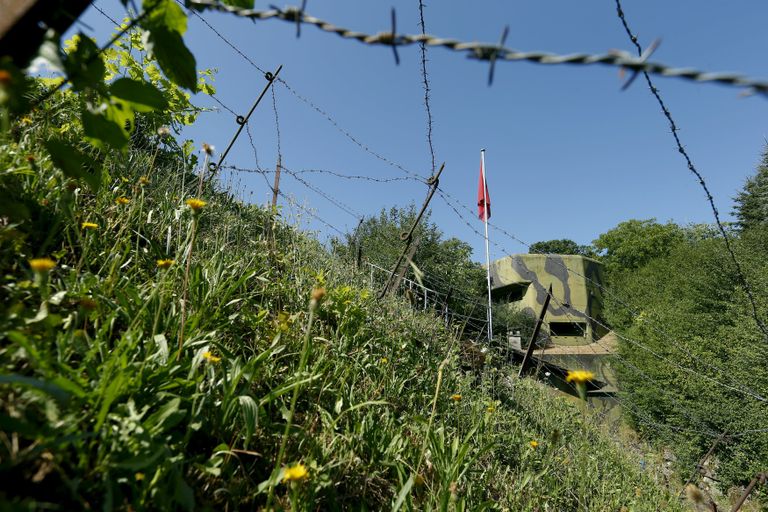Бывший армейский бункер в Швейцарии